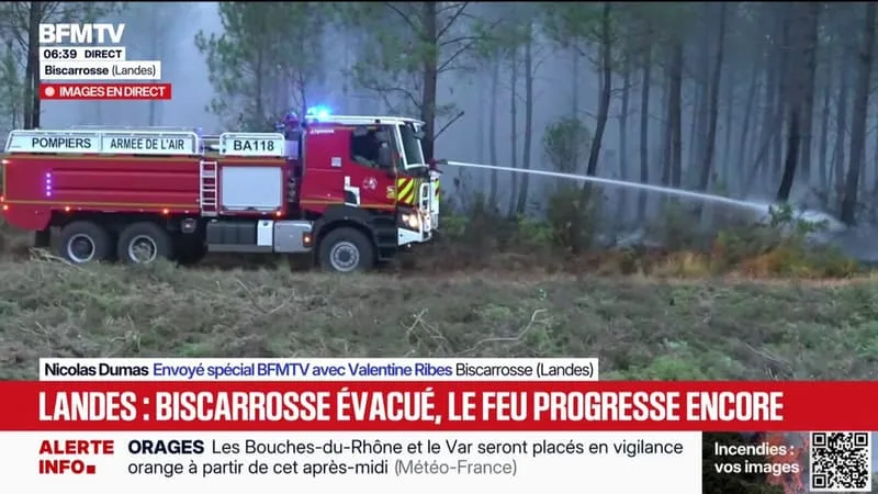 INCENDIE DANS LES LANDES: LES POMPIERS LUTTENT TOUJOURS CONTRE LA PROGRESSION DES FLAMMES À BISCARROSSE