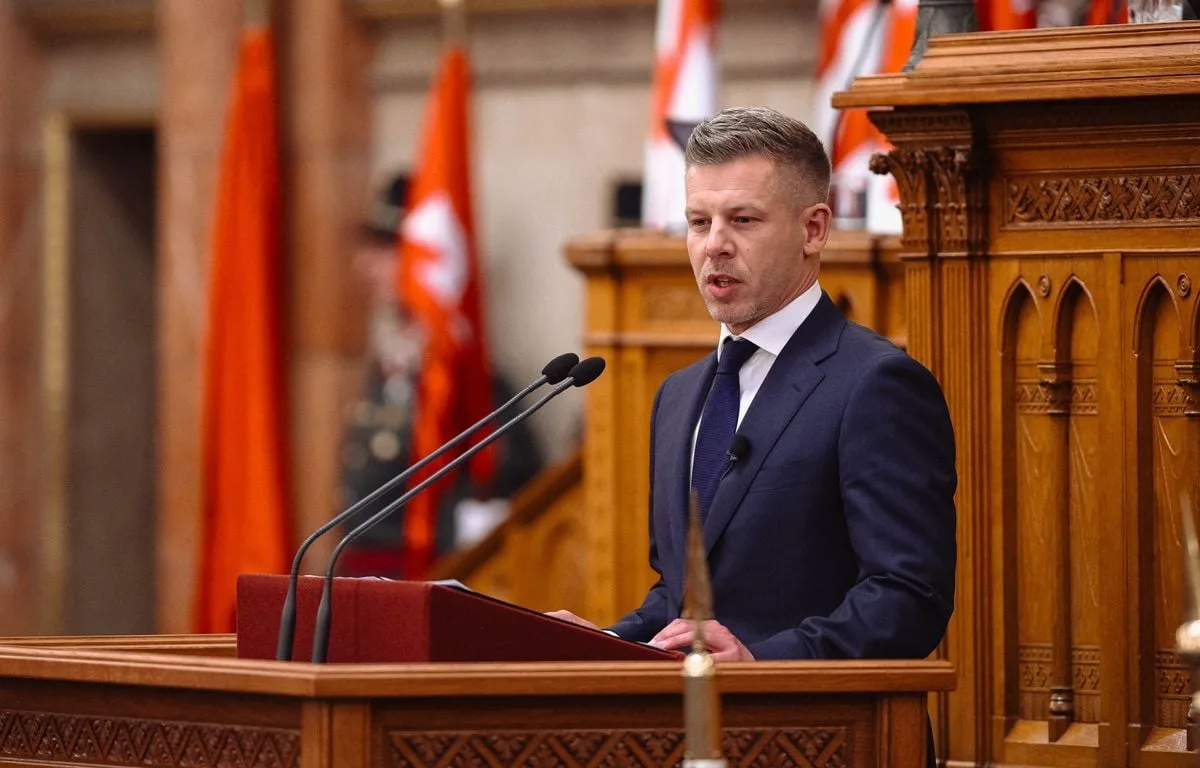 HONGRIE : PÉTER MAGYAR ARRIVE OFFICIELLEMENT AU POUVOIR, AVEC LA PROMESSE D’UN CHANGEMENT DE RÉGIME