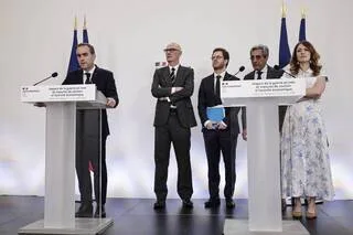 PRIX DES CARBURANTS : PRIME « GRANDS ROULEURS », NOUVELLES AIDES… CE QU’IL FAUT RETENIR DES ANNONCES DU GOUVERNEMENT