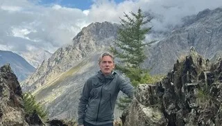 « IMPOSSIBLE »: APRÈS « NOTRE SALUT », SWANN ARLAUD DÉBARQUE SUR ARTE DANS UN FACE-À-FACE ENTRE ABNÉGATION ET RÉSISTANCE