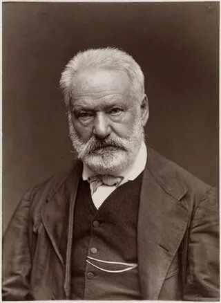 VICTOR HUGO ÉTAIT-IL UN INCROYABLE RADIN ? VOUS SAUREZ TOUT EN LISANT NOTRE ENQUÊTE SPÉCIALE