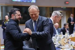 FACE À DONALD TRUMP, VOLODYMYR ZELENSKY PEUT COMPTER SUR UN SOUTIEN EUROPÉEN DÉMONSTRATIF, MAIS PAS BEAUCOUP PLUS