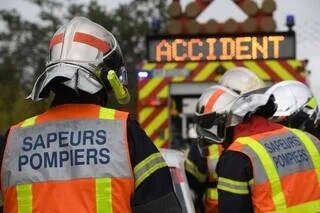 DEUX PERSONNES MEURENT DANS UN ACCIDENT ENTRE UNE VOITURE, UN POIDS LOURD ET UNE MOTO SUR L’AUTOROUTE A83 EN DEUX-SÈVRES
