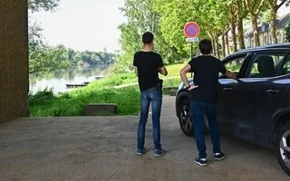 « J’AI UN TROU DE MÉMOIRE DE 18 H À 4 H »: SON BÉBÉ AVAIT ÉTÉ DÉCOUVERT DANS UNE RIVIÈRE, LA MÈRE NE SE SOUVIENT DE RIEN