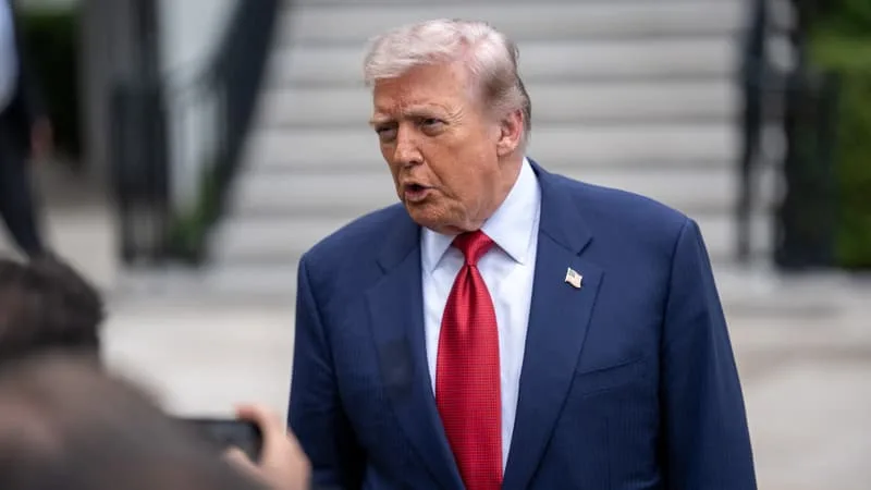 GUERRE AU MOYEN-ORIENT: DONALD TRUMP AFFIRME QUE LES NÉGOCIATIONS AVEC L’IRAN EN SONT « À LEUR PHASE FINALE »