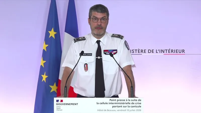PLUS DE 25.000 HECTARES BRÛLÉS, « 8.000 DÉPARTS DE FEUX »… LES INCENDIES CONNAISSENT UN DÉBUT DE SAISON D’UNE « EXCEPTIONNELLE INTENSITÉ », SELON LA SÉCURITÉ CIVILE