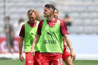 COUPE DU MONDE 2026. LE CAMP DE BASE DE LA SUISSE MENACÉ PAR UN INCENDIE