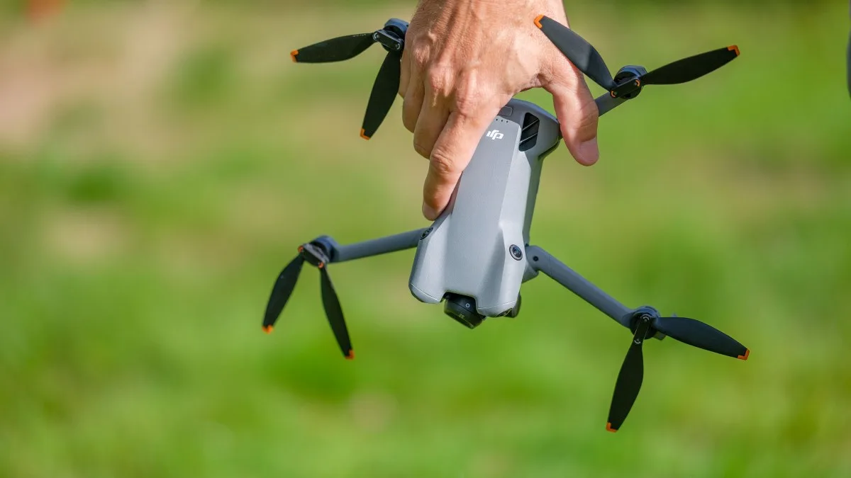 ON A TROUVÉ L’OUTIL PARFAIT POUR VOS VIDÉOS DE VACANCES : LE DJI MINI 5 PRO EST À PRIX CASSÉ