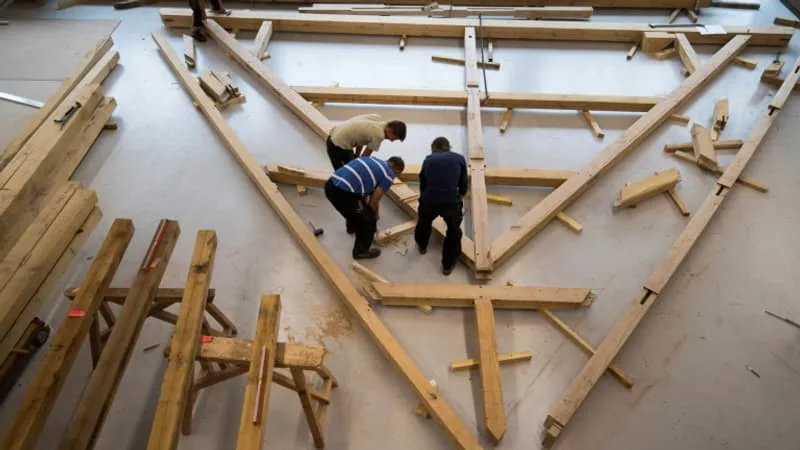 « DE FORTES CONTRAINTES HORAIRES ET UN INTENSE RYTHME DE TRAVAIL »: LA MAJORITÉ DES APPRENTIS FONT DES HEURES SUPPLÉMENTAIRES