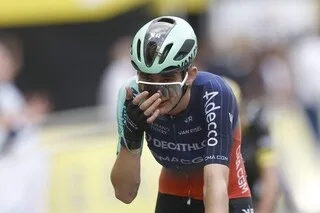 « PAUL SEIXAS N’AVAIT PAS SON PANACHE HABITUEL » : LE TOUR DE FRANCE DES FRANÇAIS DÉCRYPTÉ PAR LILIAN CALMEJANE