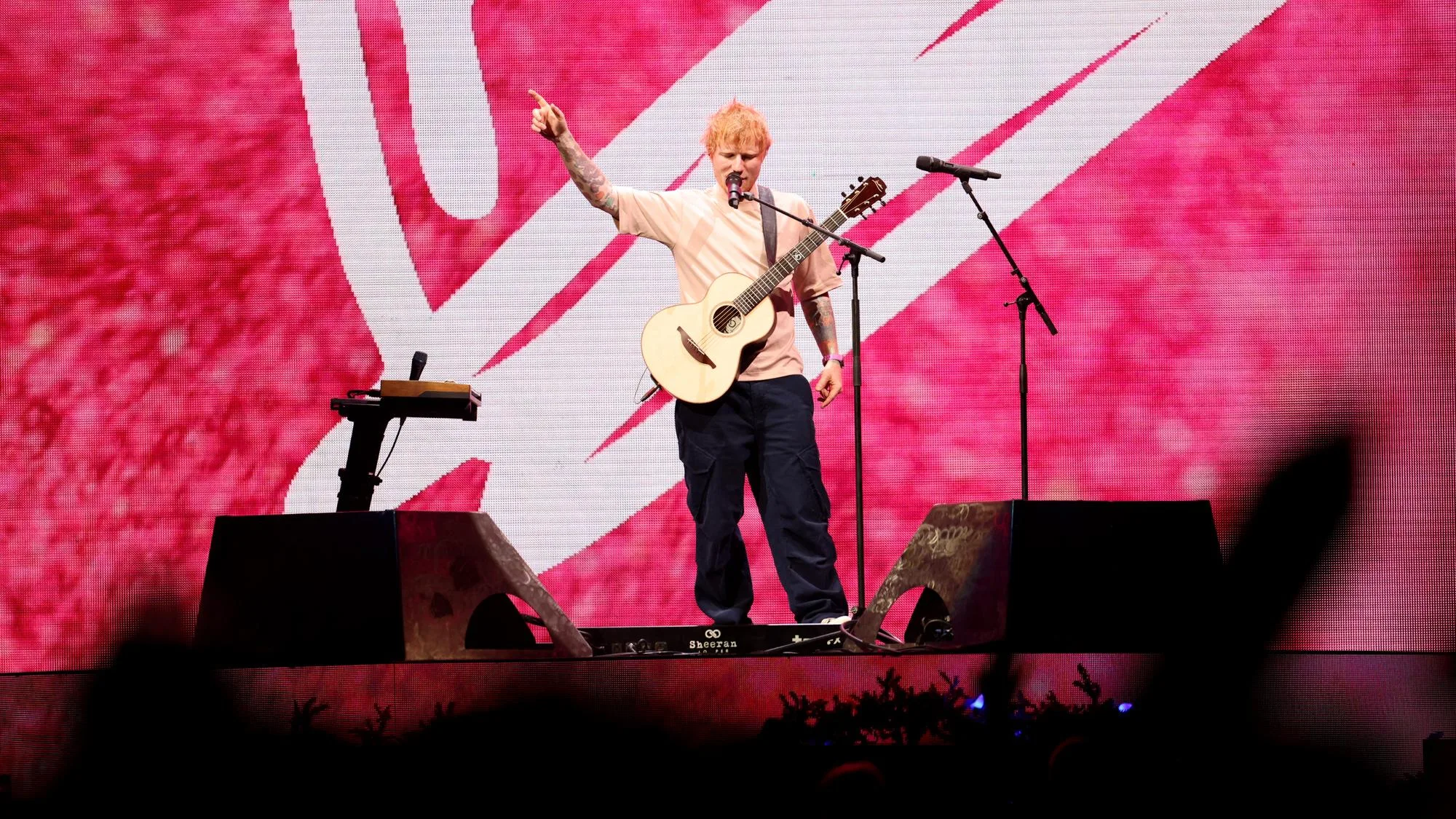« JE NE SUIS PAS COMPLICE » : LA RÉPONSE D’ED SHEERAN APRÈS L’ÉVICTION DE MACKLEMORE DE SA TOURNÉE