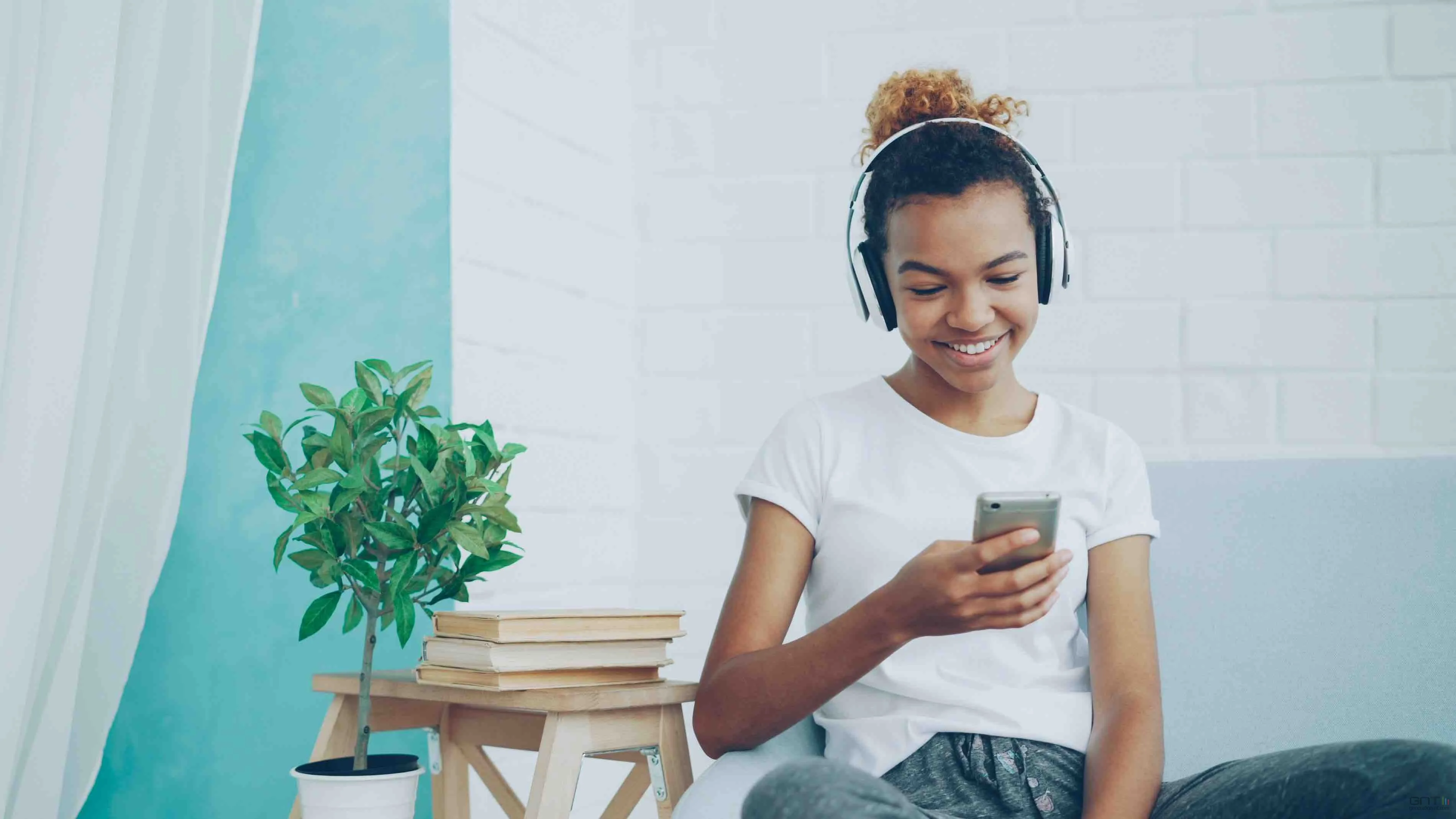 FORFAIT ORANGE « SAFERPHONE » : 5 GO ET UN CONTRÔLE PARENTAL COMPLET POUR MOINS DE 10 €