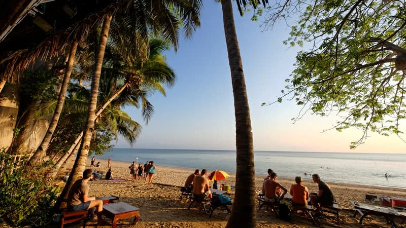 « BRÛLURES », « IRRITATION DES VOIES RESPIRATOIRES »: À MAYOTTE, L’ARS MÈNE DES INVESTIGATIONS SANITAIRES SUR UNE PLAGE APRÈS PLUSIEURS SIGNALEMENTS