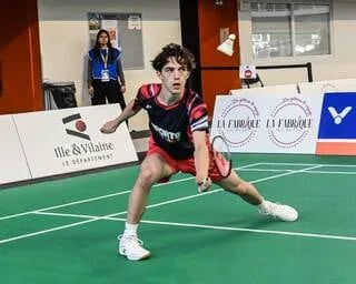 CHAMPIONNATS DE FRANCE JEUNES DE BADMINTON. DEUX MÉDAILLES D’ARGENT POUR LES BRETONS HUBERT ET HOUTIN