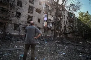 L’UKRAINE ANNONCE UNE OFFENSIVE EN COURS POUR CONTRER LA PRESSION RUSSE SUR LES VILLES DE SLOVIANSK ET KRAMATORSK