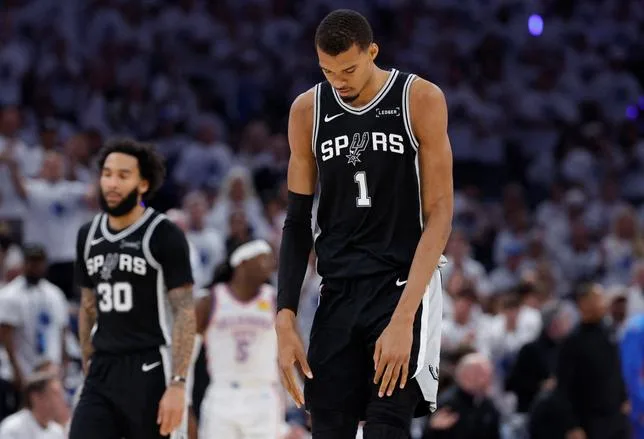 WEMBANYAMA À UNE MARCHE DE LA FINALE DE NBA : SE SOUVIENDRA-T-IL DU TEMPLE SHAOLIN ?