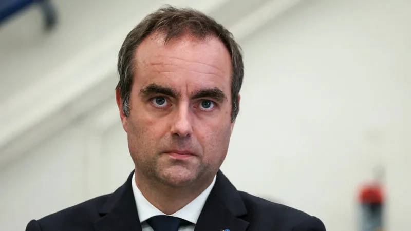 UNE « PURGE FINANCIÈRE »: SÉBASTIEN LECORNU CONVIE LES PRÉSIDENTS DE DÉPARTEMENTS À MATIGNON LE 16 NOVEMBRE POUR RÉPONDRE À LEURS INQUIÉTUDES SUR LE BUDGET