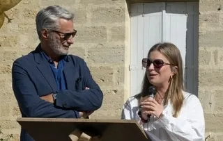 POURQUOI L’ANIMATEUR ANTOINE DE CAUNES A-T-IL DONNÉ SON NOM À UN ROSIER EN MAINE-ET-LOIRE ?