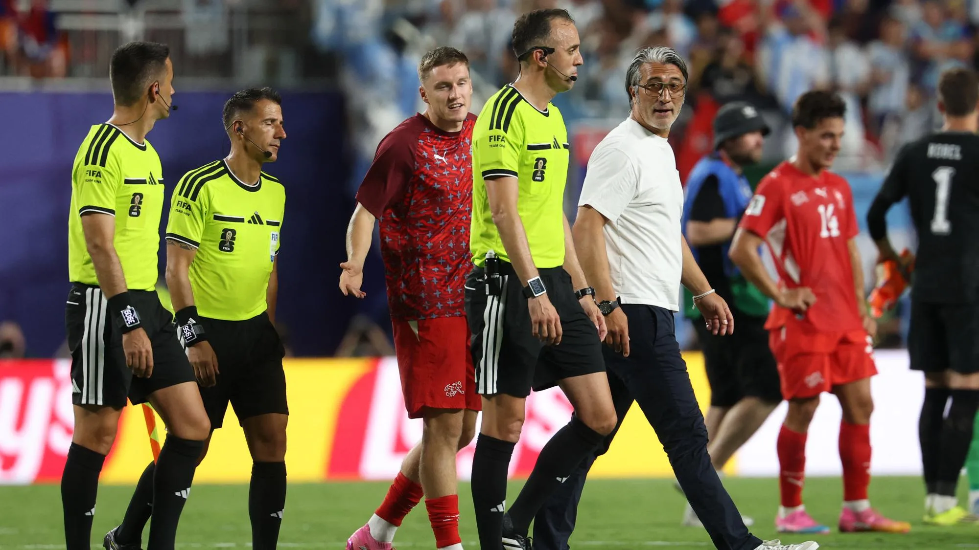 ARGENTINE-SUISSE AU MONDIAL-2026 : APRÈS LEUR ÉLIMINATION, LES SUISSES FULMINENT CONTRE L’ARBITRAGE