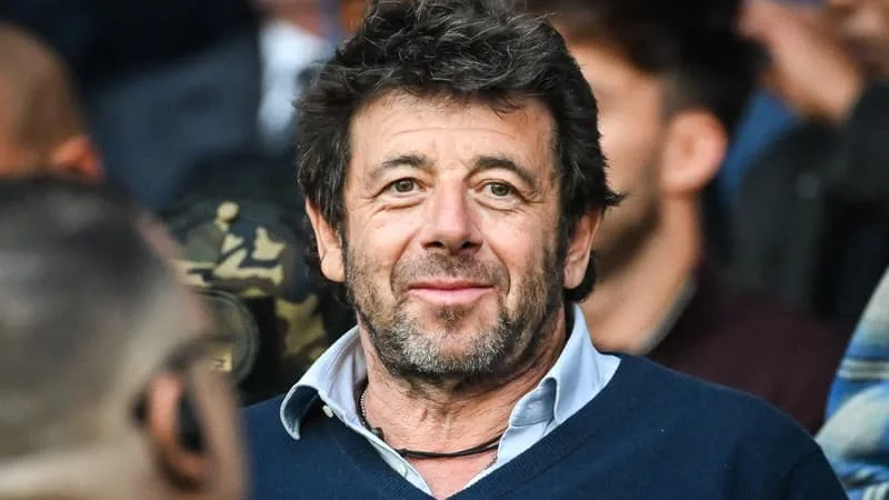 « DES RÉACTIONS DE HAINE INCROYABLES »: COMMENT L’AFFAIRE PATRICK BRUEL DÉCHIRE SES FANS