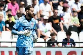 EA GUINGAMP. MERCATO : ADRIAN ORTOLÁ EN ROUTE VERS LA LIGA ?