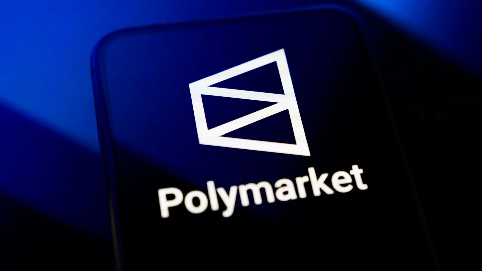 POLYMARKET : UN INGÉNIEUR DE GOOGLE INCULPÉ POUR DES PARIS FRAUDULEUX LUI AYANT RAPPORTÉ 1,2 MILLION D’EUROS