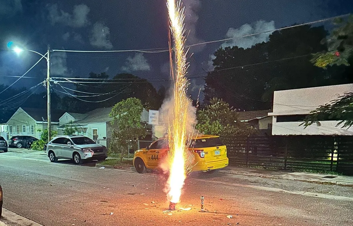 250 ANS DES ETATS-UNIS : EXCÈS, M’AS-TU-VU ET FEU DE BENGALE… A MIAMI BEACH, ON CÉLÈBRE LE 4 JUILLET À SA MANIÈRE