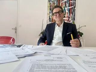 « C’EST INACCEPTABLE ! » : ILS ONT COTISÉ PENDANT 20 ANS EN VAIN, CES RETRAITÉS ASSIGNENT CNP ASSURANCES EN JUSTICE