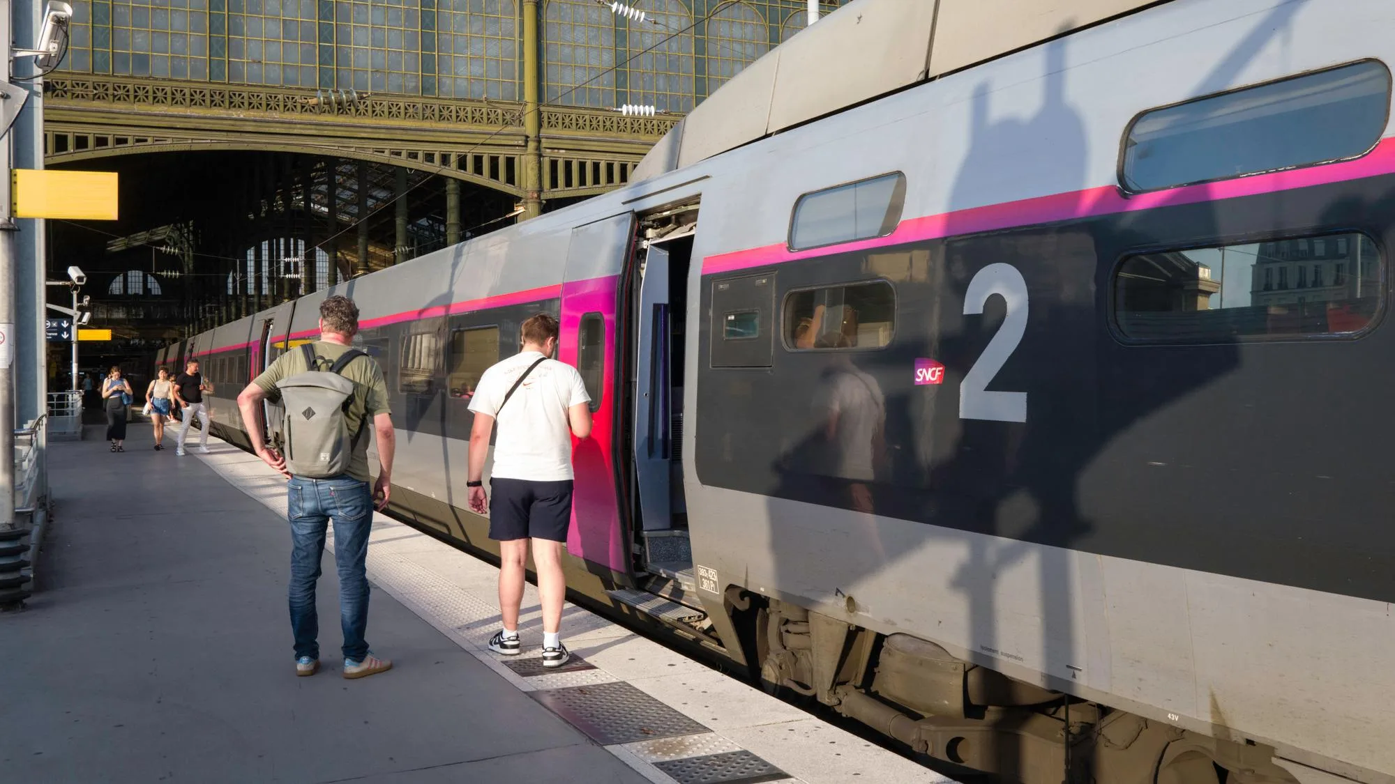 CANICULE : SNCF VOYAGEURS ANNONCE LA GRATUITÉ DES REMBOURSEMENTS ET ÉCHANGES DE BILLETS TGV