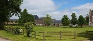 EN LOIRE-ATLANTIQUE, UN ÉDUCATEUR SPÉCIALISÉ CONDAMNÉ POUR DES VIOLENCES SEXUELLES SUR DES GARÇONS DE 4 À 11 ANS EN COLO