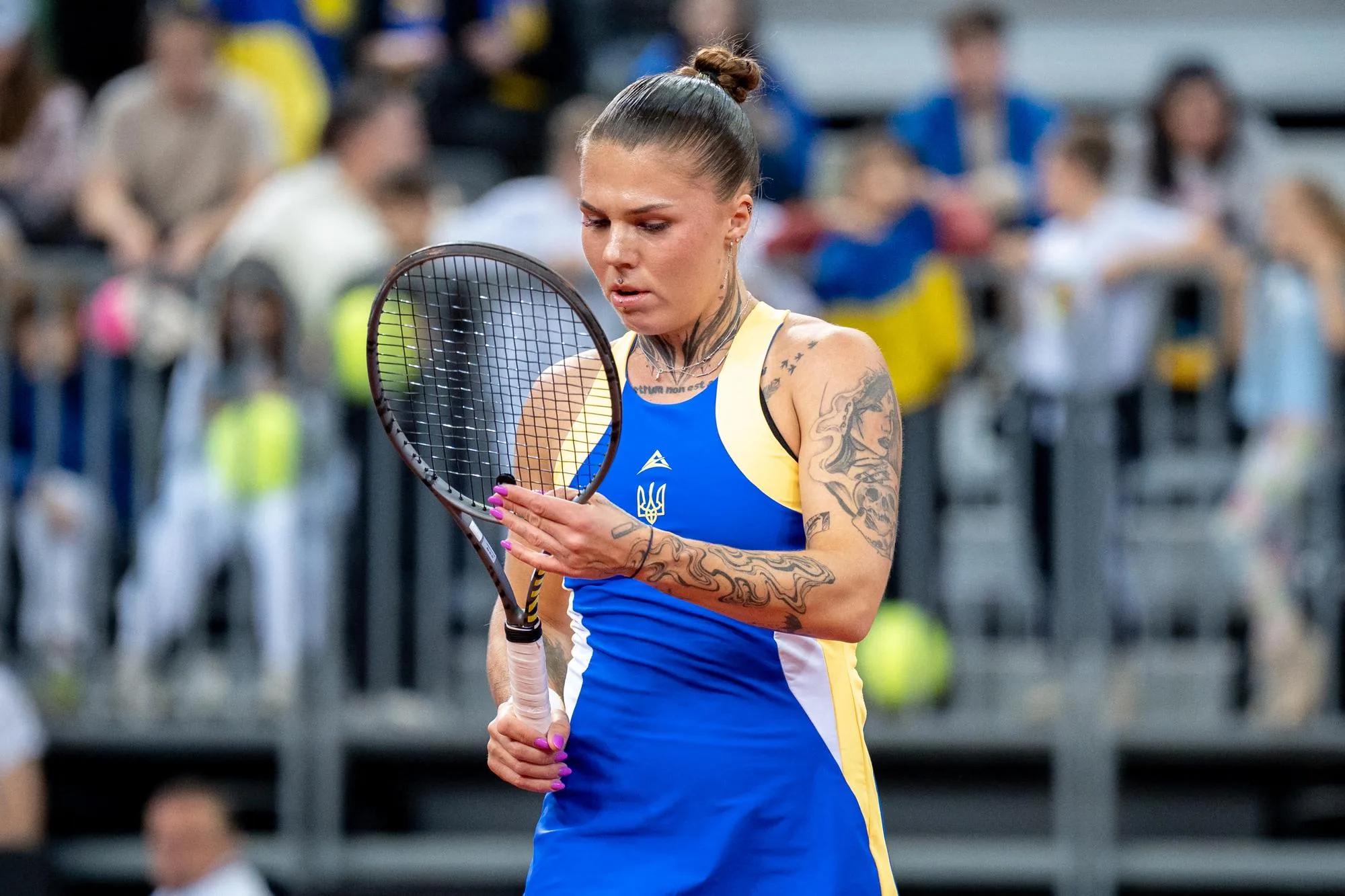 « COMME JOUER EN ALLEMAGNE NAZIE » : LA JOUEUSE UKRAINIENNE OLIYNYKOVA CHARGE SA FUTURE ADVERSAIRE RUSSE