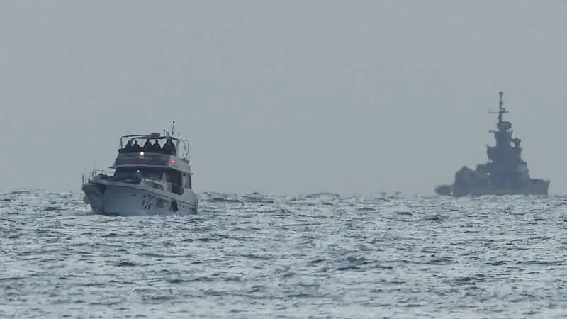 NOUVELLE « FLOTTILLE POUR GAZA »: LES 430 MILITANTS DE L’ÉQUIPAGE TRANSFÉRÉS EN ISRAËL