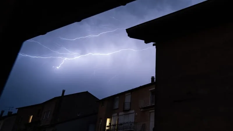 ORAGES: DEUX BLESSÉS DONT UN POMPIER RECENSÉS EN HAUTE-LOIRE