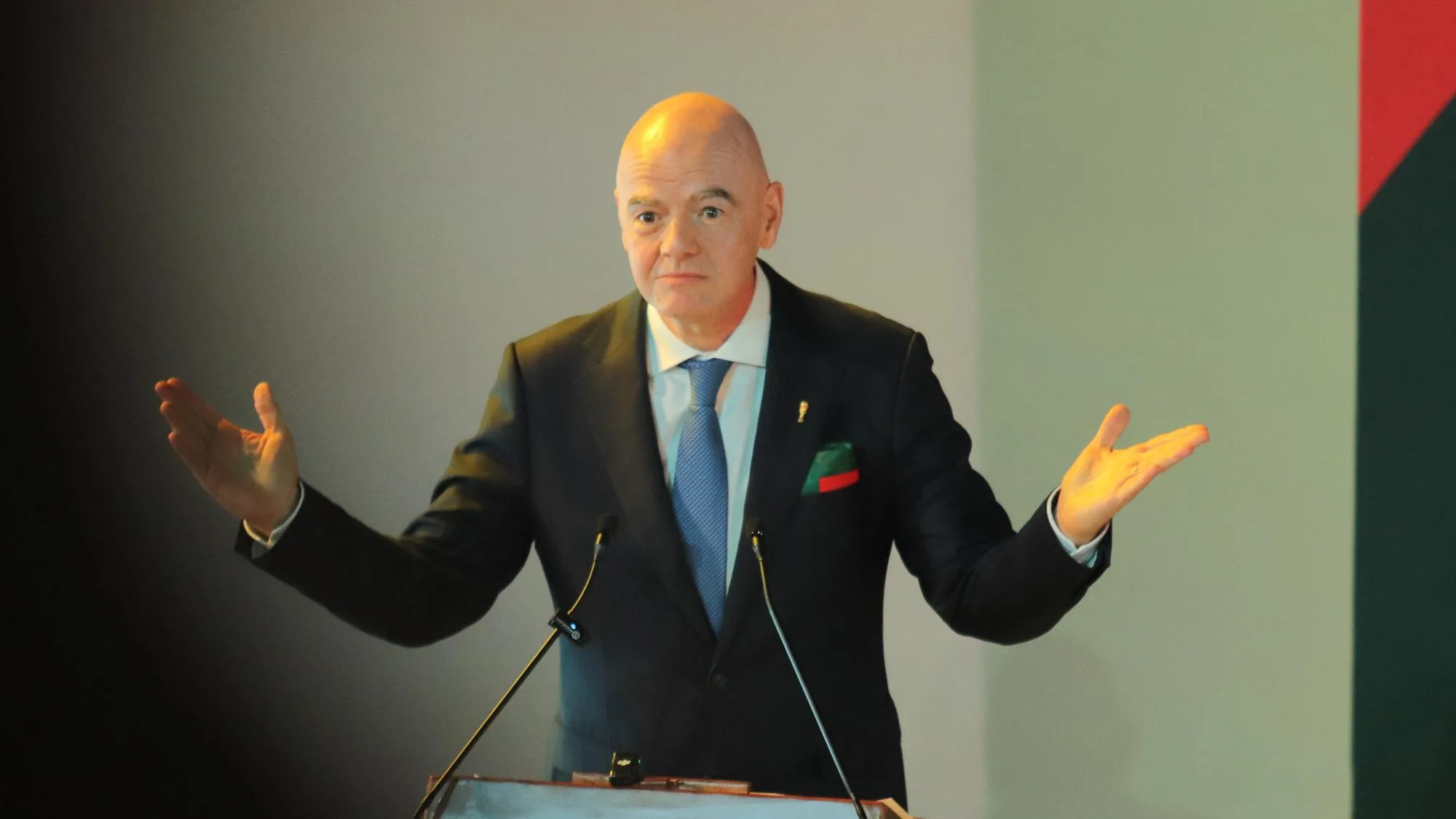 COUPE DU MONDE : APRÈS L’EXPULSION DE L’ARBITRE SOMALIEN, GIANNI INFANTINO BOTTE EN TOUCHE