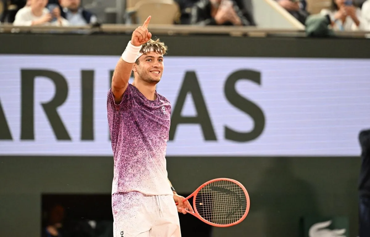 ROLAND-GARROS 2026 : « J’UTILISE LA MÊME DOUCHE QUE RAFA… » LE RITUEL QUI PORTE CHANCE À FLAVIO COBOLLI
