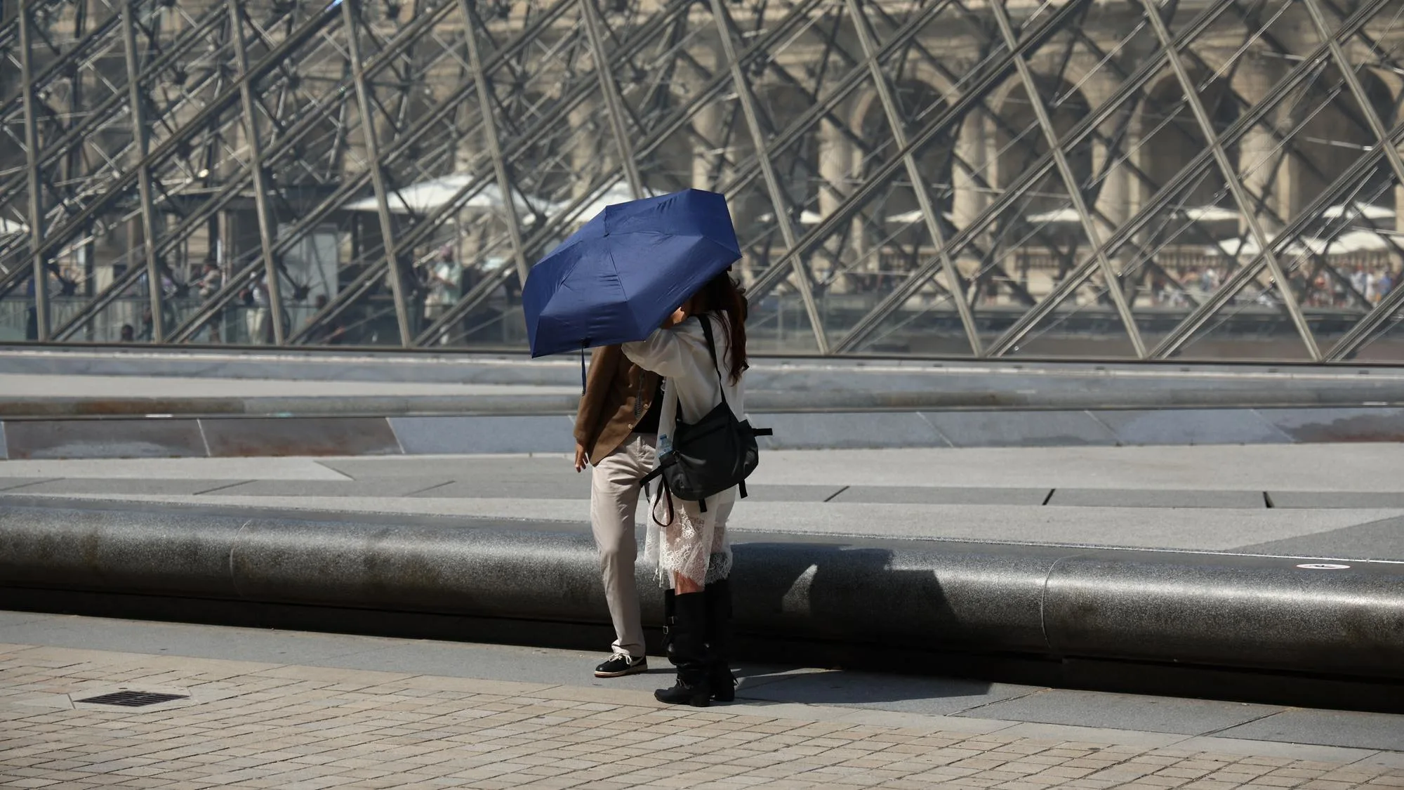 CANICULE : POURQUOI IL FAUT S’ATTENDRE À DES VIGILANCES ROUGES À PARTIR DE DIMANCHE