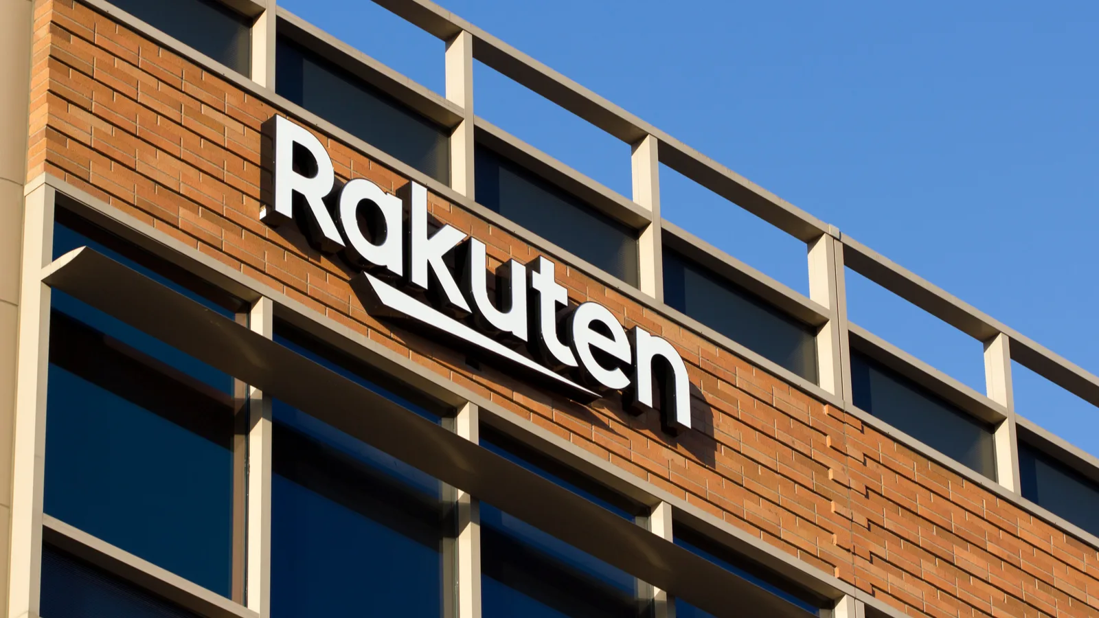 CLAP DE FIN POUR RAKUTEN FRANCE, QUI VA FERMER SES PORTES À LA FIN DE L’ANNÉE