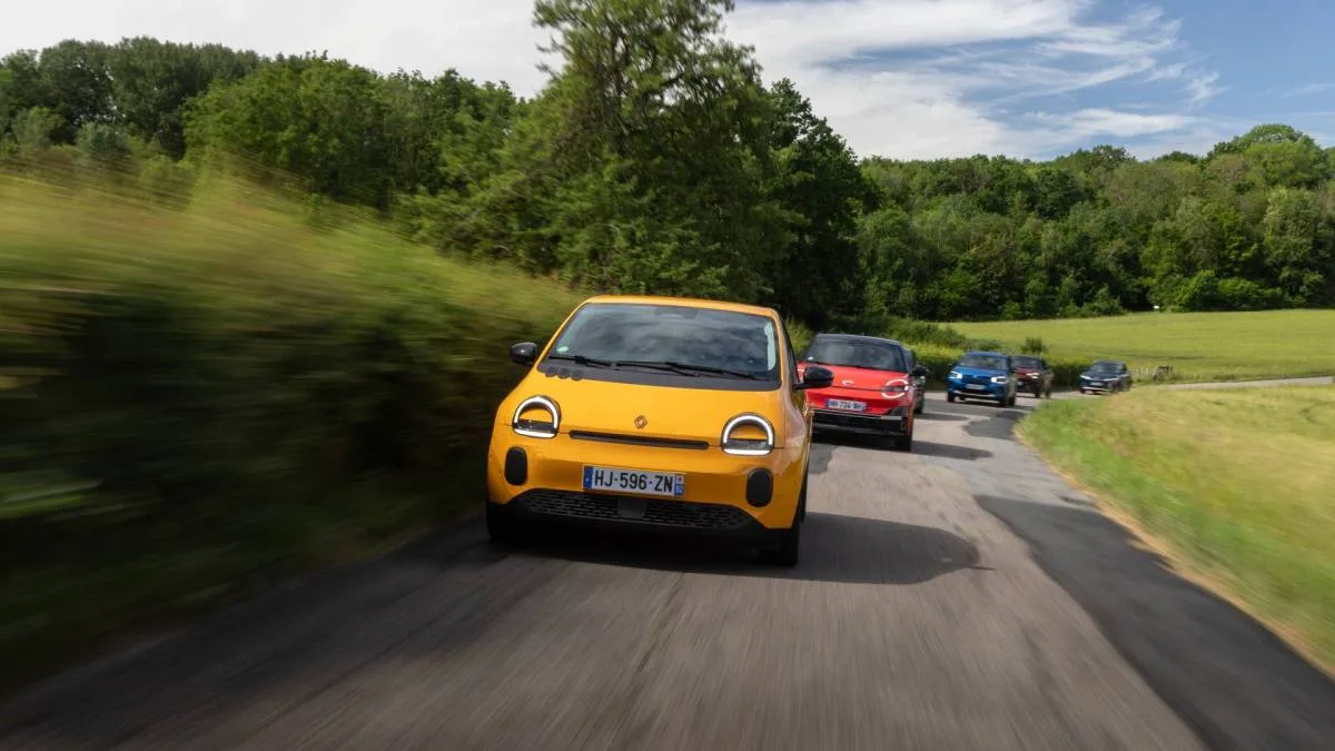 BMW IX3, RENAULT TWINGO, MG4 EV URBAN… LES VOITURES ÉLECTRIQUES QUI ONT SÉDUIT LES EXPERTS AUTOMOBILES