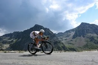 TOUR DE FRANCE. « MAINTENANT, ON VA POUVOIR SE RELÂCHER UN PEU » : PROMET TADEJ POGACAR ULTRA DOMINATEUR