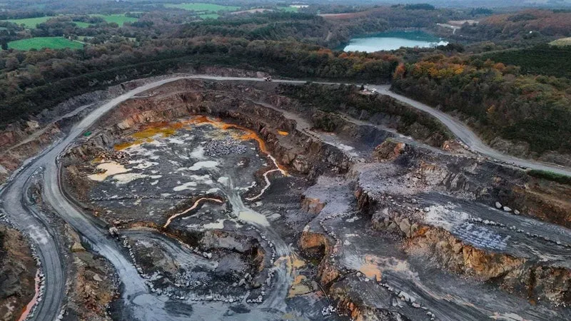 « L’UE NE PEUT SE PERMETTRE D’IGNORER LE VIETNAM »: BRUXELLES VEUT SE RAPPROCHER DU PAYS ASIATIQUE POUR SE FOURNIR EN MINERAIS STRATÉGIQUES SANS DÉPENDRE DE LA CHINE