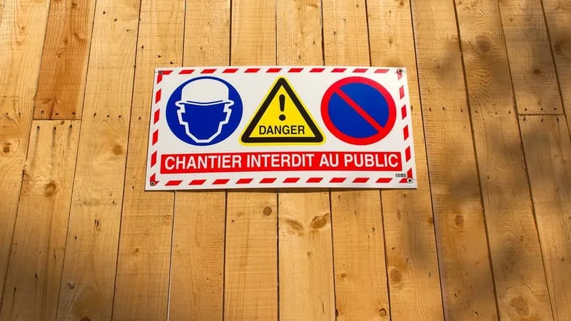 LE GOUVERNEMENT VEUT QUE LES ACCIDENTS DU TRAVAIL SOIENT MOINS INDEMNISÉS, SYNDICATS ET PATRONAT DEMANDENT UNE ÉVALUATION
