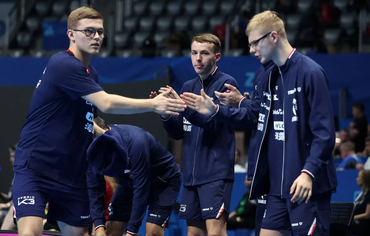 EN DIRECT CHAMPIONNAT DU MONDE DE TENNIS DE TABLE : LES BLEUS RÊVENT D’UN EXPLOIT HISTORIQUE CONTRE LA CHINE… SUIVEZ LES DEMIES AVEC NOUS