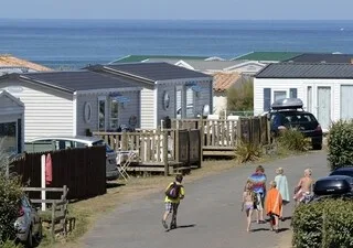 INCENDIES SUR VOTRE LIEU DE VACANCES OU À PROXIMITÉ : SOUS QUELLES CONDITIONS PEUT-ON ÊTRE REMBOURSÉ OU ANNULER ?