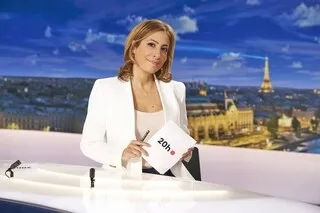 LÉA SALAMÉ SERA BIEN PRÉSENTE À LA RENTRÉE SUR FRANCE 2, MALGRÉ LE PREMIER DÉBAT DE RAPHAËL GLUCKSMANN FIN AOÛT SUR LCI