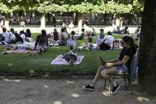 FORTES CHALEURS : « SEPT DÉCÈS » EN FRANCE DONT CINQ NOYADES POUR LA SEULE JOURNÉE DE LUNDI