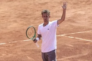 TENNIS. LUCA VAN ASSCHE JOUERA SA PREMIÈRE FINALE SUR LE CIRCUIT ATP À ESTORIL APRÈS AVOIR ÉLIMINÉ HUGO GASTON