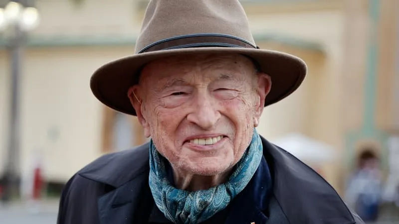 « INCARNATION DU PRINCIPE DE VITALITÉ », « UN EXEMPLE »… PLUIE D’HOMMAGES APRÈS LA MORT D’EDGAR MORIN, SOCIOLOGUE ET PHILOSOPHE