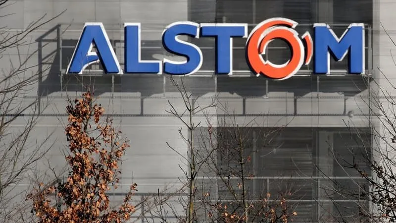 ALSTOM TOUJOURS PLOMBÉ PAR LES « DIFFICULTÉS D’EXÉCUTION » DE SES CONTRATS MAIS AFFICHE UN RÉSULTAT ANNUEL NET DOUBLÉ
