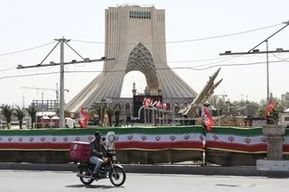 GUERRE AU MOYEN-ORIENT : L’IRAN ÉPARGNÉE À NOUVEAU, DES OPÉRATIONS « EN PAUSE »… LE POINT SUR LA NUIT
