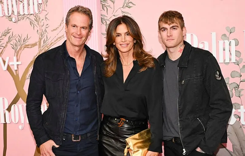 CINDY CRAWFORD S’EXPRIME POUR LA PREMIÈRE FOIS DEPUIS LA MORT DE SON FILS